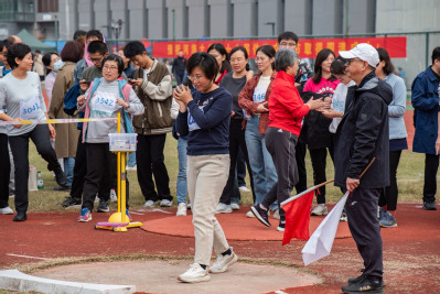 女子中老年铅球 赵志涵 女子中老年铅球 赵志涵